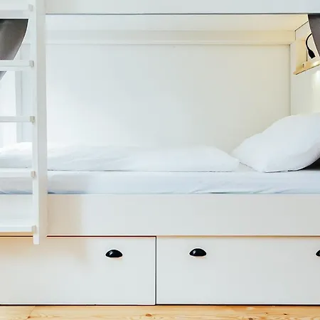Hostel Multitude